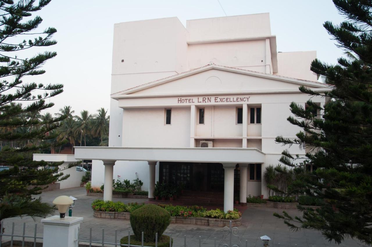 Vinnca Lrn Excellency Salem Exterior photo
